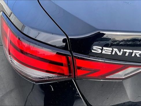 Used 2024 Nissan Sentra SV image 20