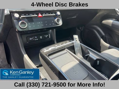 Used 2025 Hyundai Tucson Limited AWD/4WD image 34