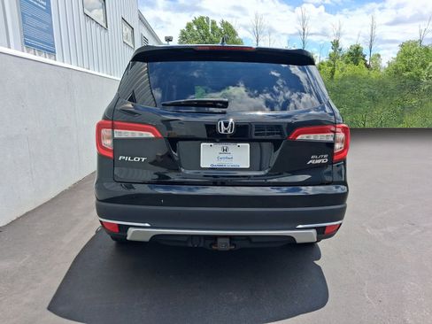 Used 2019 Honda Pilot Elite image 11