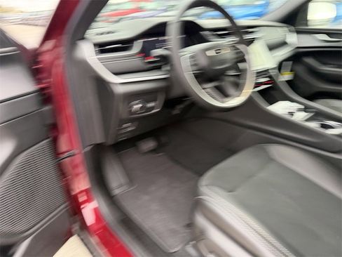 New 2025 Jeep Grand Cherokee Altitude image 12