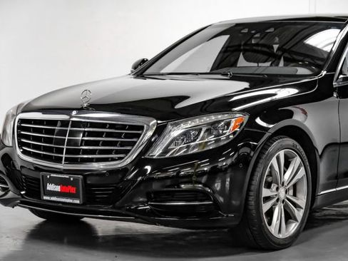 Used 2017 Mercedes-Benz S 550 Sedan image 10