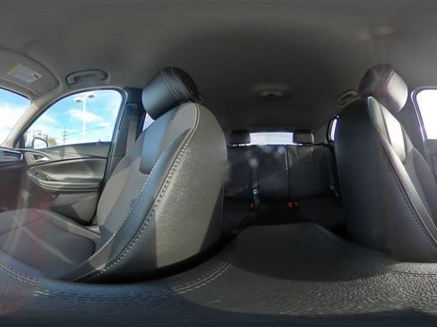 Used 2025 Buick Encore GX Preferred image 42