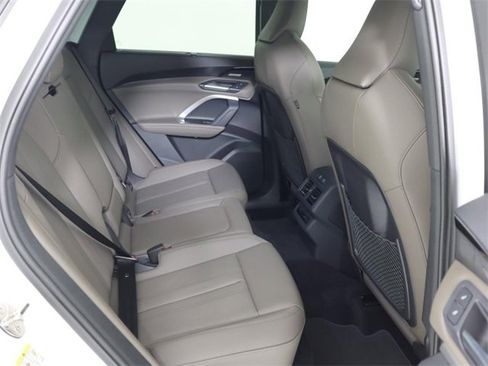 New 2025 Audi Q5 Premium Plus image 14