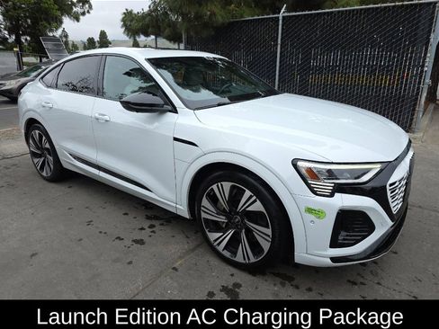 Used 2024 Audi Q8 e-tron Prestige w/ Prestige Package AWD/4WD image 1
