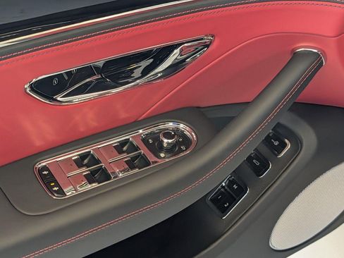 New 2026 Bentley Flying Spur Plug-In Hybrid AWD/4WD image 21