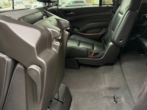 Used 2020 GMC Yukon SLT image 39