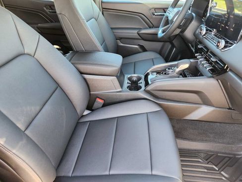 New 2026 GMC Canyon Elevation w/ Convenience Package AWD/4WD image 16
