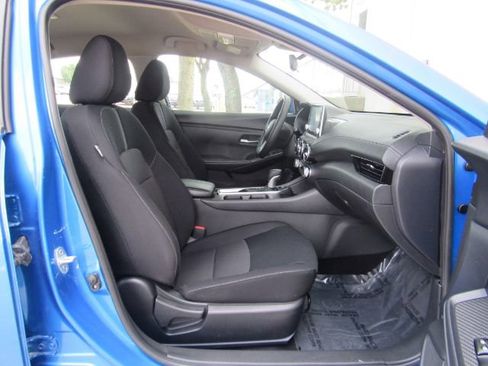 Used 2023 Nissan Sentra SV image 19