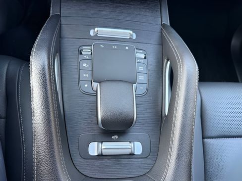 Used 2024 Mercedes-Benz GLS 450 4MATIC image 25