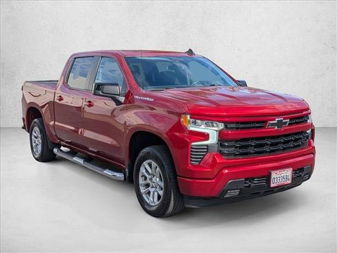 Used 2024 Chevrolet Silverado 1500 RST AWD/4WD image 3