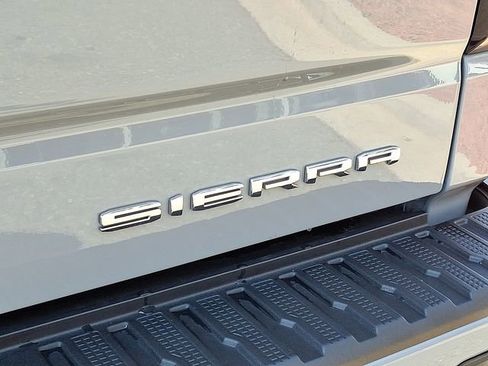 Used 2024 GMC Sierra 1500 Denali w/ Denali Reserve Package image 27