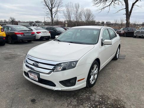Used 2012 Ford Fusion SE image 1