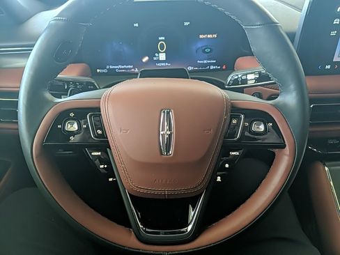 Certified 2025 Lincoln Aviator Reserve w/ Illumination Package image 15