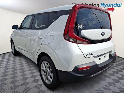 Used 2021 Kia Soul S FWD image 4