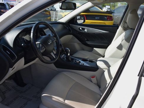 Used 2015 INFINITI Q50 Premium w/ Navigation Package AWD/4WD image 14