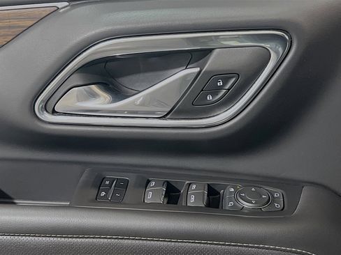 Used 2024 Chevrolet Tahoe Premier image 13