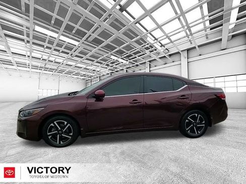 Used 2024 Nissan Sentra SV image 6