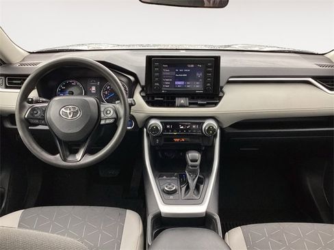Certified 2021 Toyota RAV4 XLE image 10