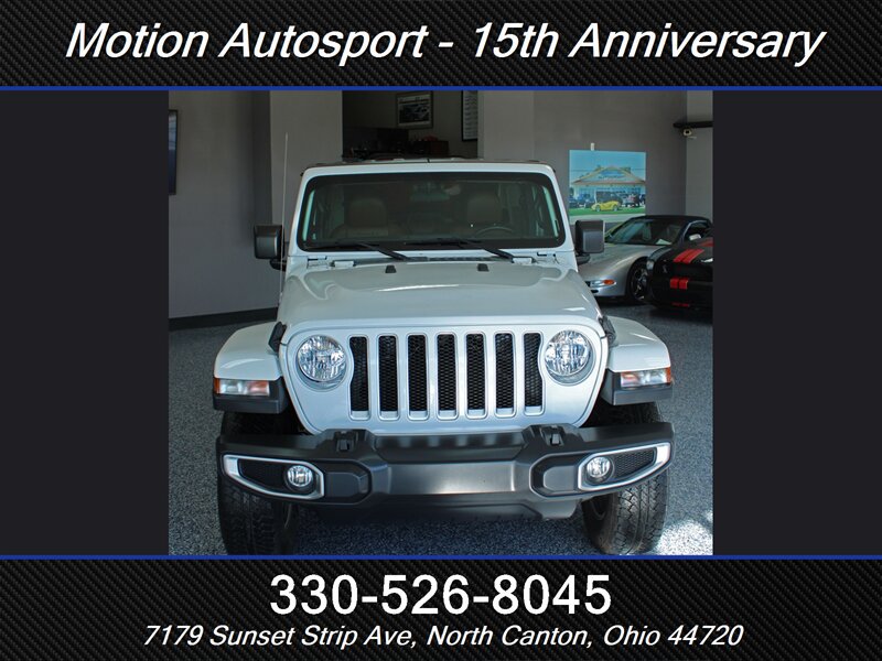 Used 2019 Jeep Wrangler Unlimited Sahara w/ Cold Weather Group AWD/4WD image 4