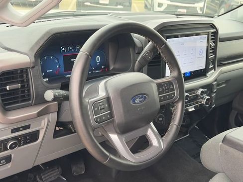 Used 2025 Ford F150 XLT w/ Equipment Group 301A Standard AWD/4WD image 17
