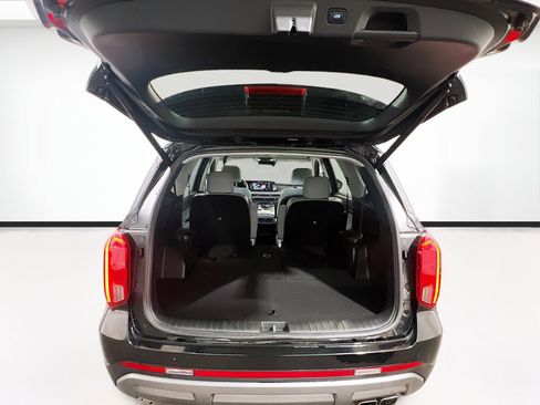 Used 2023 Hyundai Palisade SEL image 19