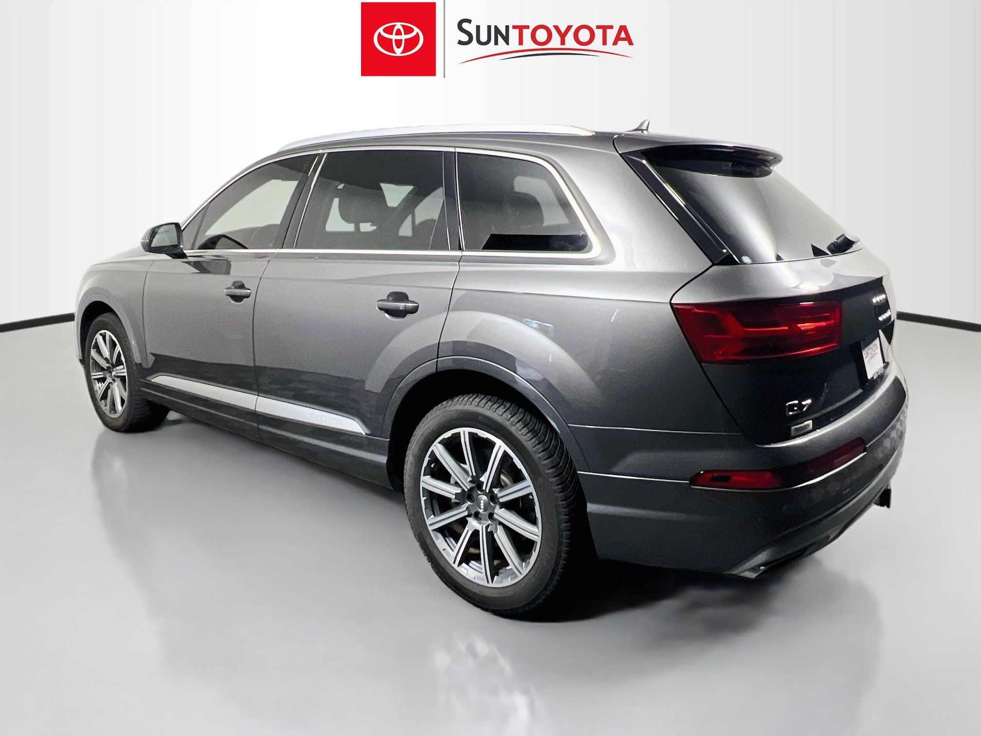 Used 2019 Audi Q7 3.0T Premium Plus w/ Premium Plus Package AWD/4WD image 6