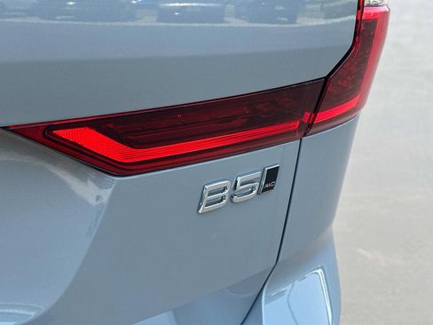 Certified 2026 Volvo XC60 B5 Ultra w/ Protection Package Premier image 22