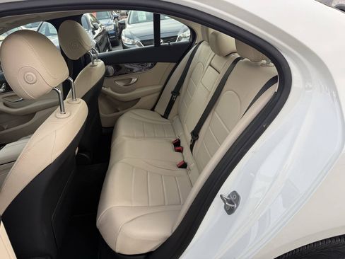 Used 2016 Mercedes-Benz C 300 4MATIC Sedan w/ Multimedia Package image 8