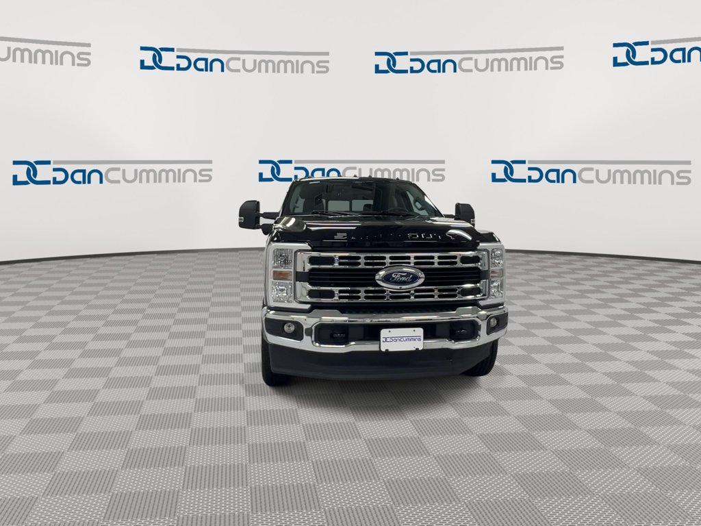Used 2024 Ford F350 XLT w/ 360-Degree Camera Package AWD/4WD image 3