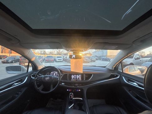 Used 2020 Buick Enclave Avenir w/ Avenir Technology Package image 9