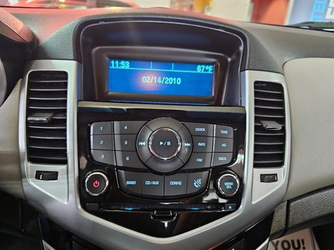 Used 2012 Chevrolet Cruze Eco image 16