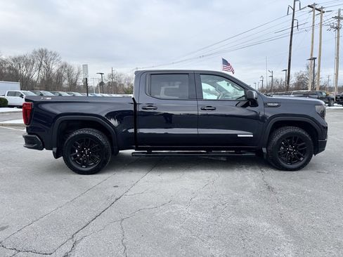 Used 2023 GMC Sierra 1500 Elevation w/ Elevation Premium Package image 7