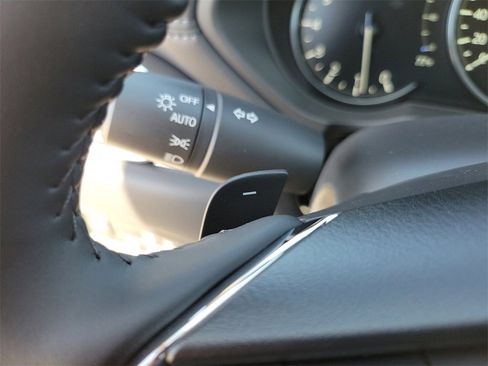 New 2025 MAZDA CX-5 AWD 2.5 S w/ Premium Plus Pkg image 9