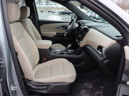 Used 2024 Chevrolet Traverse LS w/ Safety Package image 18
