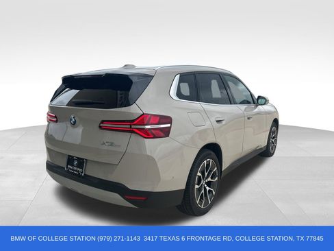 Certified 2025 BMW X3 xDrive30 AWD/4WD image 8