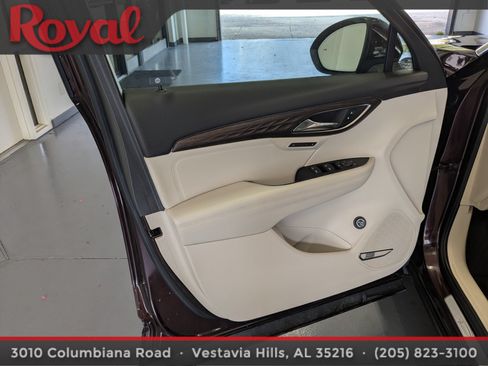 Used 2023 Buick Envision Avenir FWD image 17