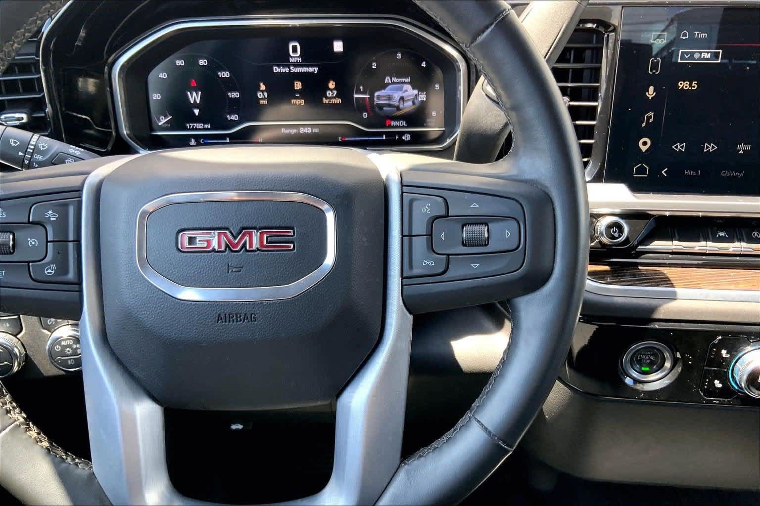Used 2023 GMC Sierra 1500 Elevation AWD/4WD image 25