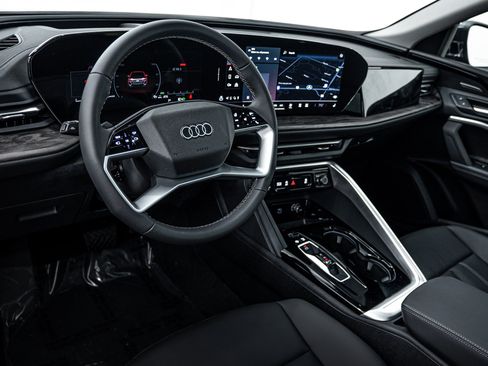 New 2025 Audi Q5 Premium Plus image 8