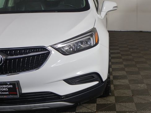 Used 2018 Buick Encore Preferred image 11