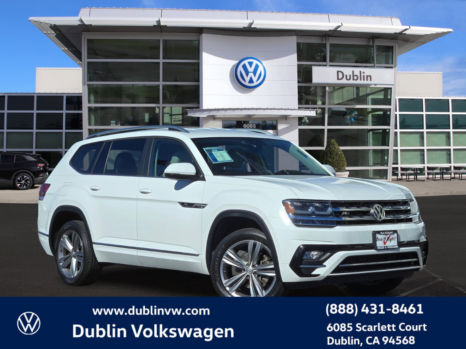 Used 2018 Volkswagen Atlas SE w/ R-Line Package AWD/4WD image 1