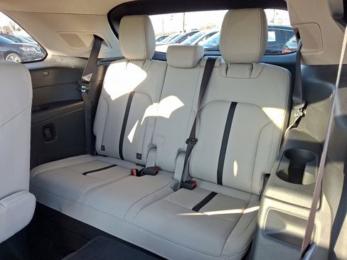 Certified 2024 MAZDA CX-90 Plug-In Hybrid w/ Premium Pkg image 13