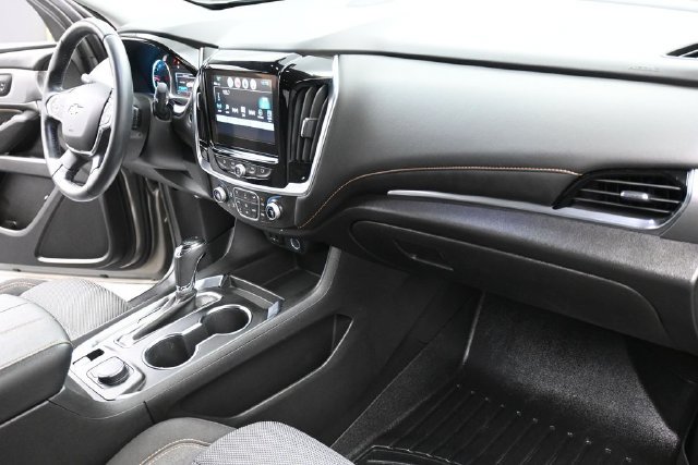 Used 2018 Chevrolet Traverse LT FWD image 35