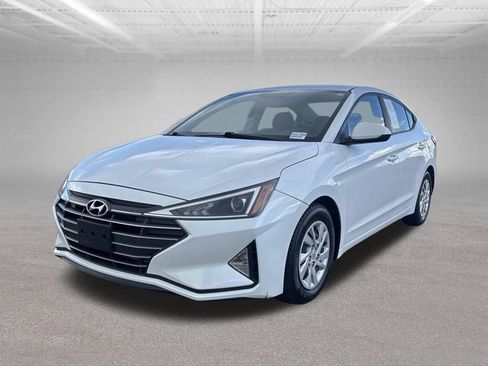 Used 2019 Hyundai Elantra SE FWD image 1