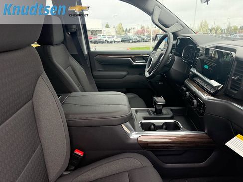 New 2026 Chevrolet Silverado 1500 LT Trail Boss w/ Convenience Package II AWD/4WD image 13