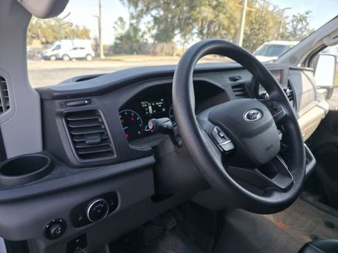 Used 2023 Ford Transit 250 Low Roof image 14