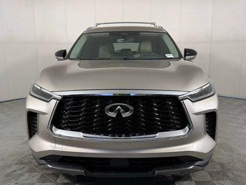 Used 2023 INFINITI QX60 Sensory w/ Cargo Package image 14