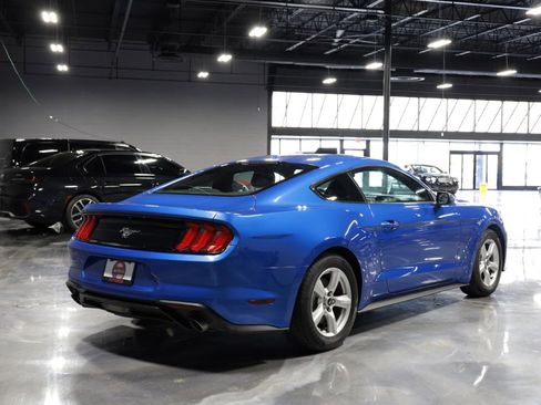 Used 2019 Ford Mustang Coupe RWD image 7