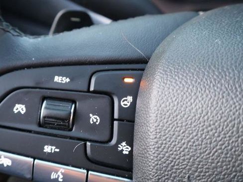 Used 2020 Cadillac XT4 Premium Luxury image 29