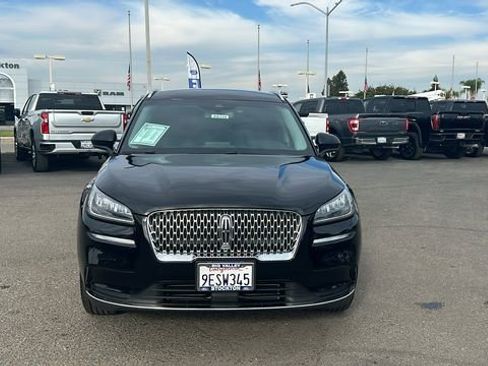 Used 2022 Lincoln Corsair FWD image 9