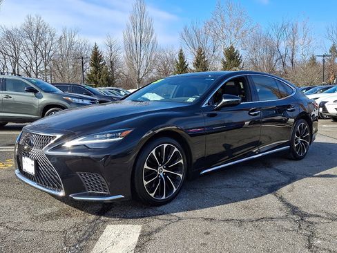 Certified 2023 Lexus LS 500 AWD w/ Luxury Package image 3